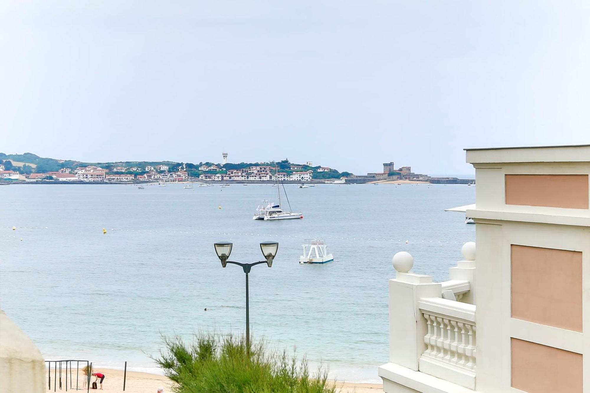 Duplex Chroma - Welkeys Apartment Saint-Jean-de-Luz Bagian luar foto